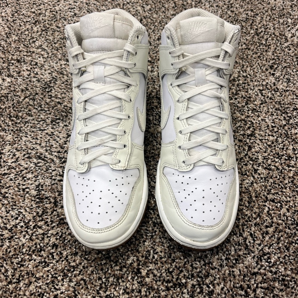 Nike Dunk High Sail Gum White Shoes DD1869-109 Womens Size 5.5